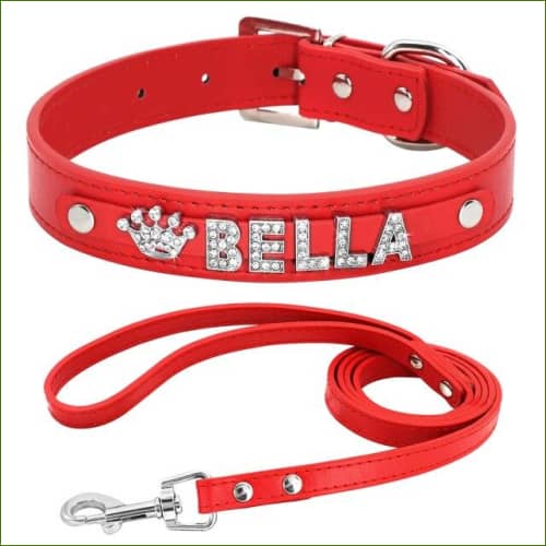 Collier Mini Chic Et Cosy Avec Personnalisation Par Lettre En Strass Rouge / L